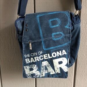 Robin Ruth Navy and White Barcelona Messenger Bag